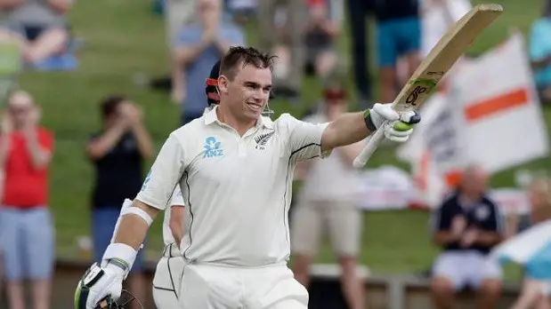 New Zealand scored 375 runs in their 1st innings at Seddon Park!