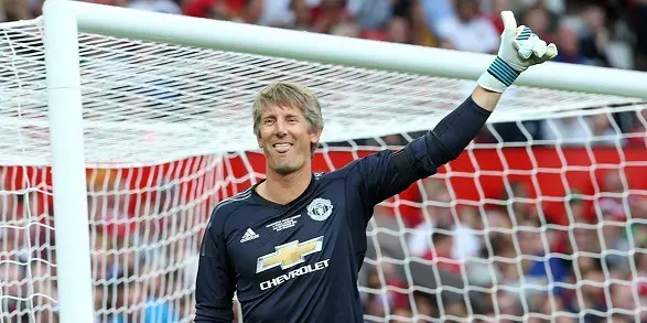 Edwin van der Sar wants Liverpool to lift the EPL title!
